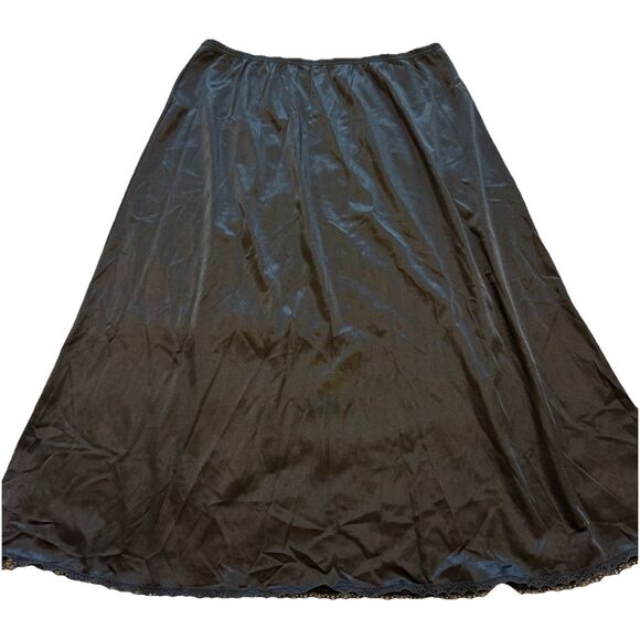 VINTAGE 70s 80s VANITY FAIR Lingerie Black Nylon Lace Trim Half Slip Medium - Picture 2 of 6